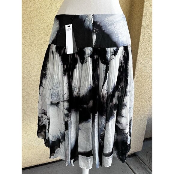 Katharine Kidd NWT $325 silk pleat skirt Size 10 high waist fairy Goth Whimsy - Picture 5 of 9